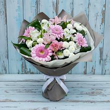 Букет цветов из:  Герберы, Альстромерии и Хризантемы #REPLACE_PRED# Угловке