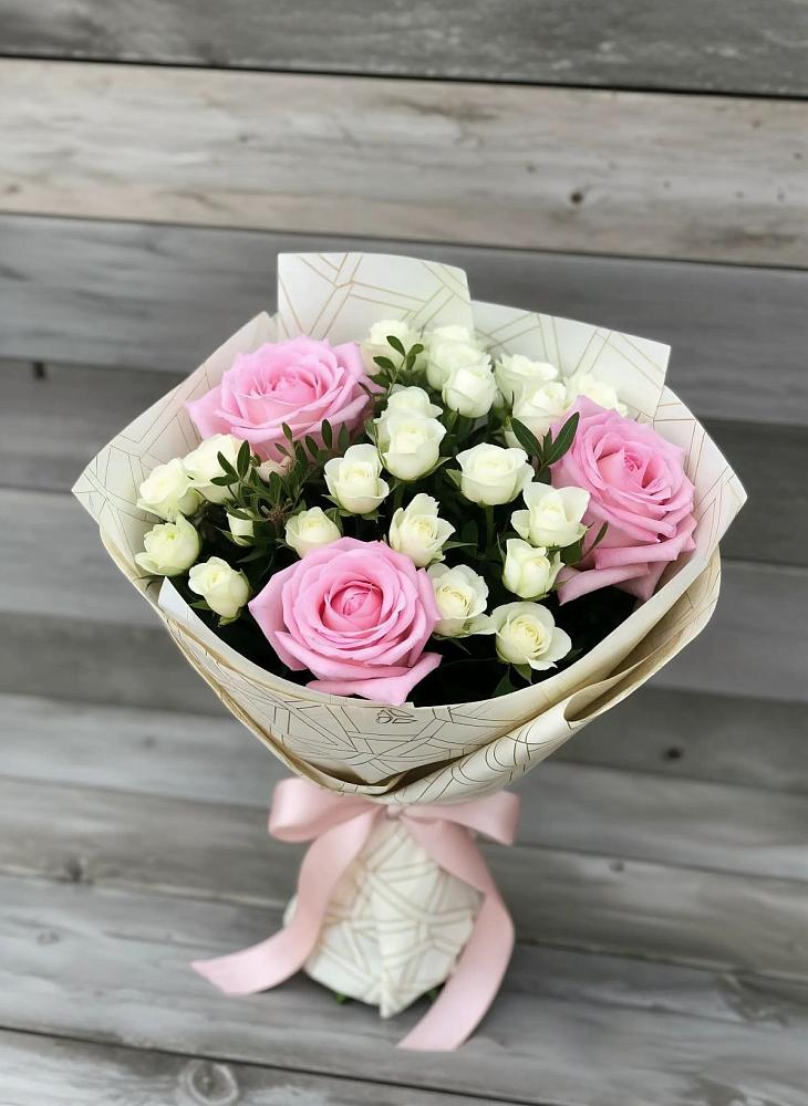 Букет цветов из: Розы в Угловке