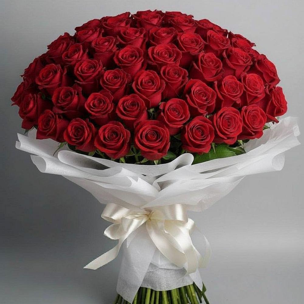 Букет 101 Красная роза Блэк Мэджик в Угловке