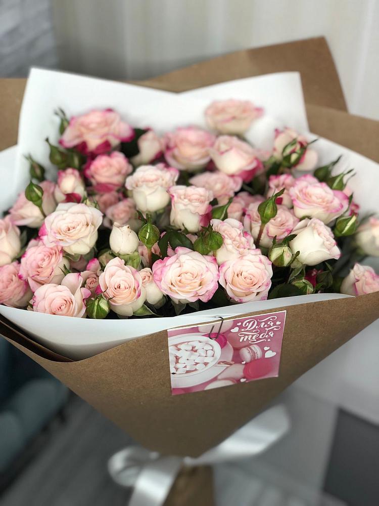 Букет цветов из: Розы в Угловке