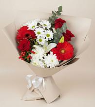 Букет цветов из:  Розы, Хризантемы, Герберы и Лилии #REPLACE_PRED# Угловке