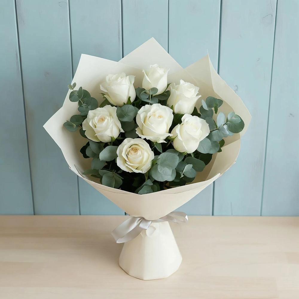 Букет Белые розы в Эвкалипте в Угловке