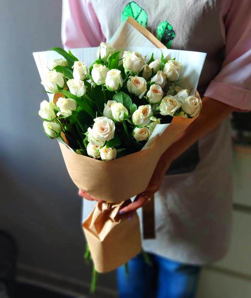 Букет цветов из: Розы в Угловке