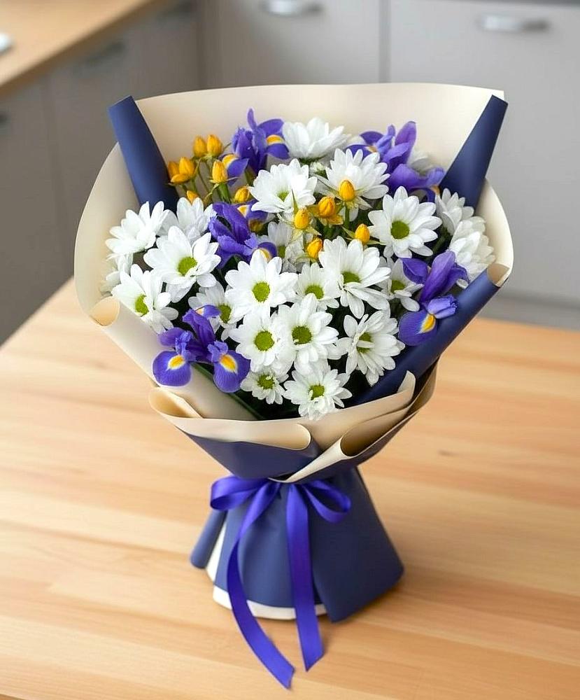 Букет цветов из: Розы, Ирисы и Хризантемы в Угловке