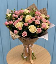 Букет цветов из:  Розы в Угловке