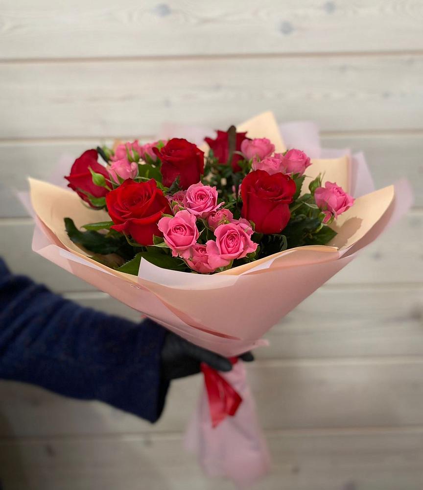 Букет цветов из: Розы в Угловке