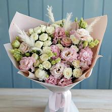 Букет цветов из:  Альстромерии и Розы в Угловке