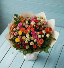 Букет Микс из разноцветных кустовых роз #REPLACE_PRED# Угловке