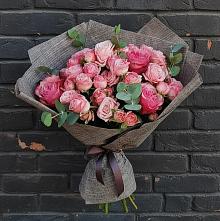 Букет цветов из:  Розы в Угловке